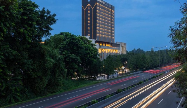 DoubleTree by Hilton Jakarta Bintaro Jaya