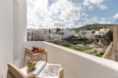 Elaia Home luxury village apartment for two Naxos