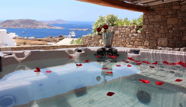 Elegant Mykonos Villa | Villa Rowena | 4 Bedrooms | Breathtaking Sea Views