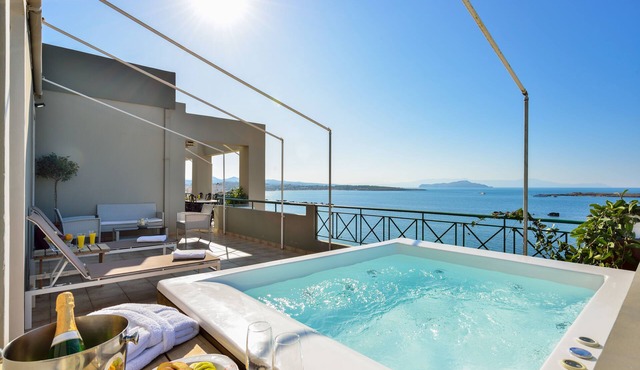 Elia Penthouse