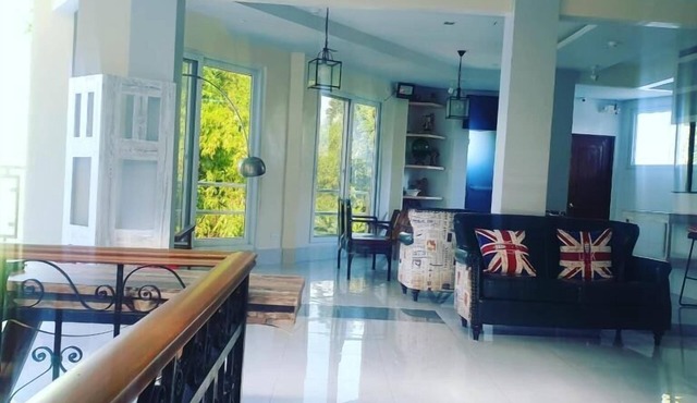 Elicon Suites