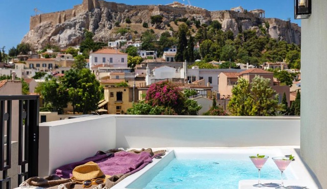 Esse Athens