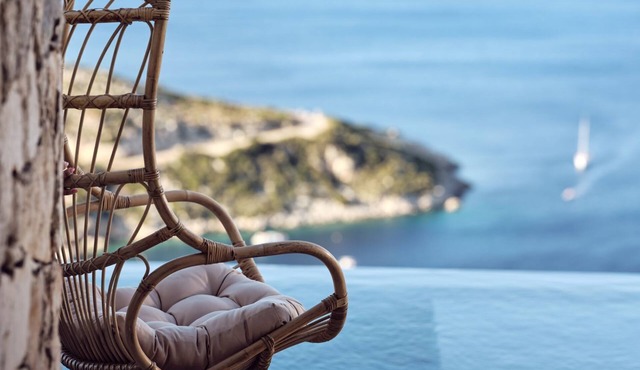 Etheria Luxury Villas & Suites