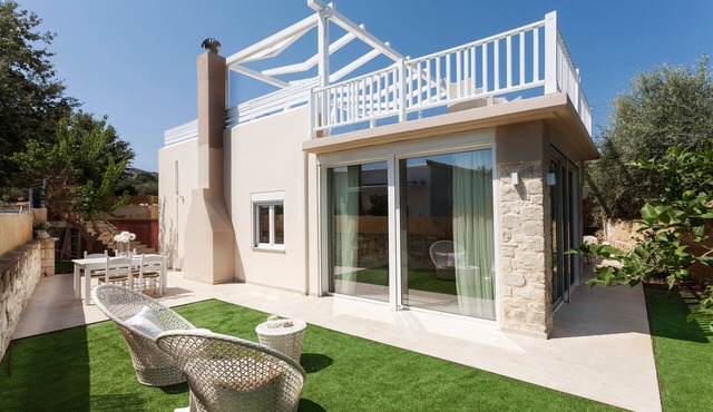 Excesio Villa,Near beach, tavern,Rethymno