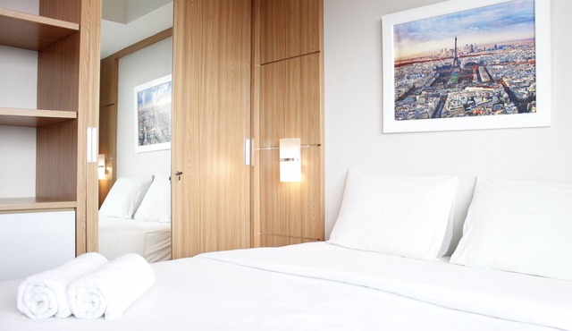 Exquisite 2BR Apartment at Tamansari La Grande near BIP