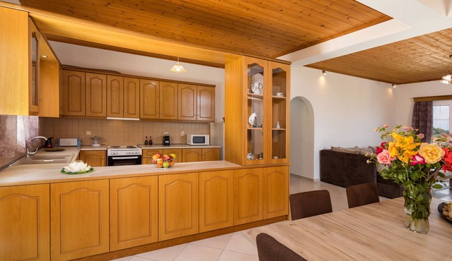 Family House 1 -Three bedroom apartment