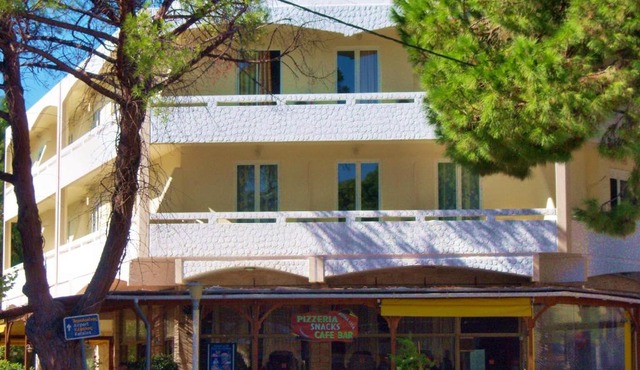 Fantasia Hotel Apartments
