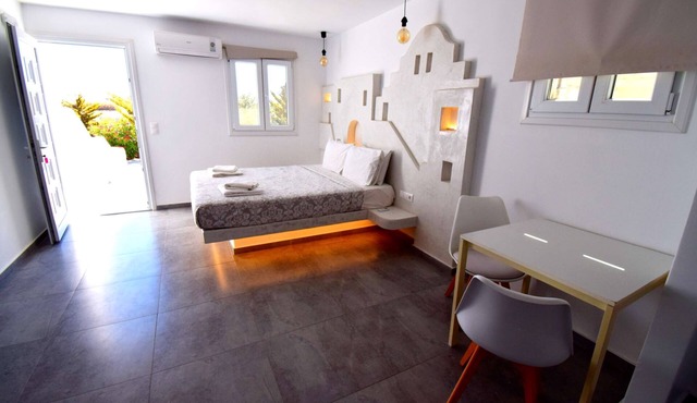 Fantastic studio apartment for 2 people with