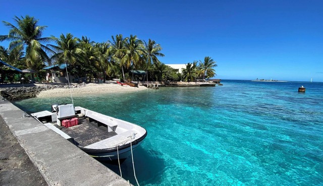 Fare Huri Rangiroa