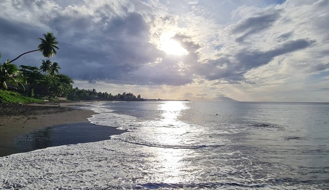 Fare Tupaia — Tahiti Suite with Ocean View, Beach & 4★ Resort Amenities