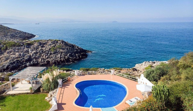 Fedra - Seven Bedroom Villa, Sleeps 14