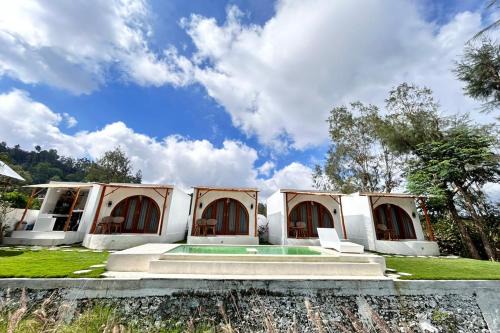 Felysia Villa III