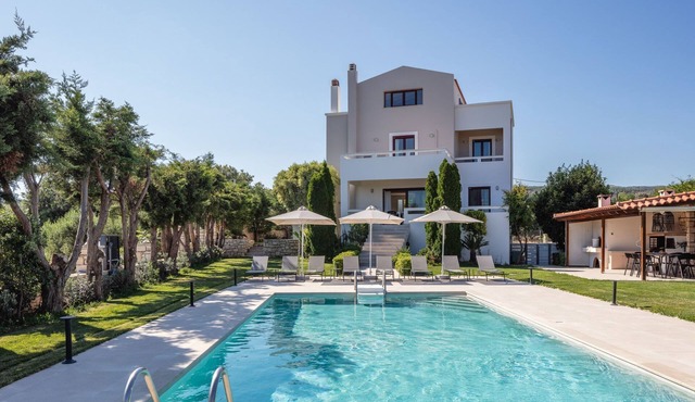 Ferienvilla Malvasia mit Swimmingpool auf Kreta by Interhome