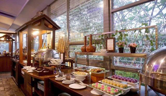Forbis Hotel