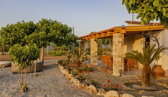 G & M Beach House in Massari