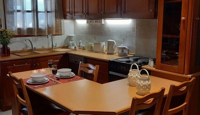 Giannis Traditional House