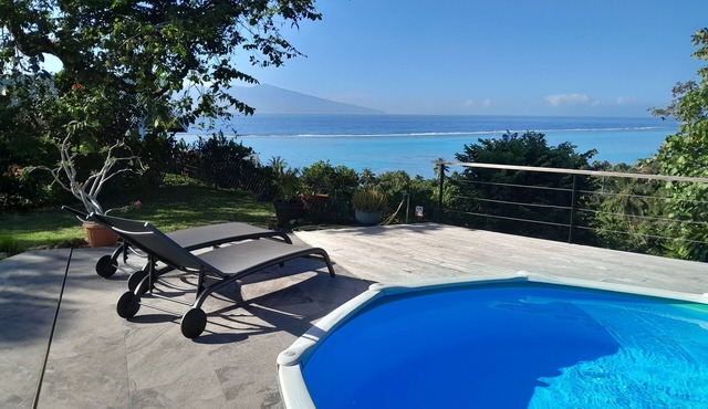 Grande Maison Avec vue mer et Piscine, à Moorea Polynésie Française