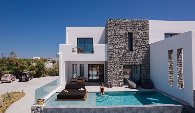 Grande Sea View Suite with Private Pool - Milestones Naxos Hotel