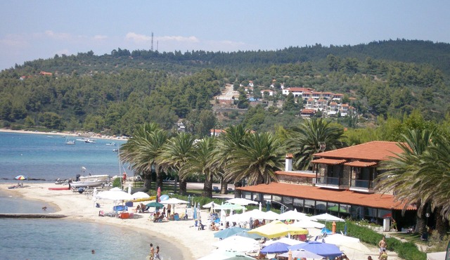 Happy Camp Mobile Homes in Castello Camping and Summer Resort