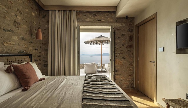 Hera Suite by Peliva Nature & Suites