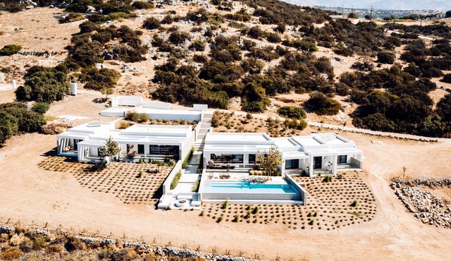 Hidden Hill Estate | Hidden Hill Villas in Naxos
