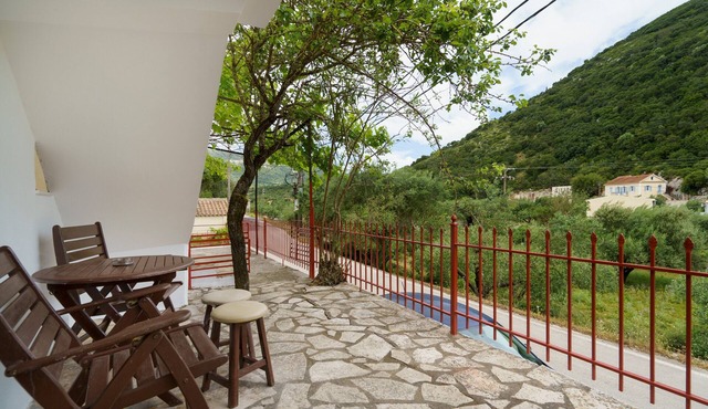 Holiday Home 'Studio Liana' with Private Terrace, Wi-Fi and Air Conditioning