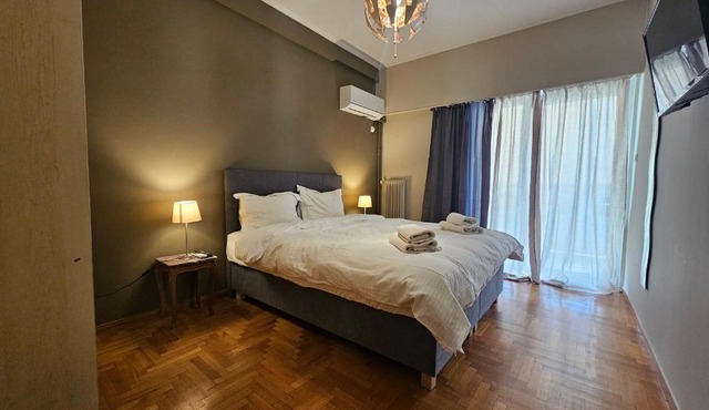 Homely Stay @Acropolis Museum