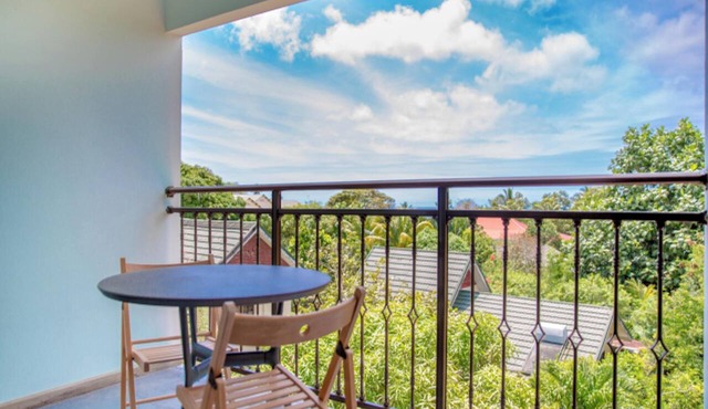 Homerez - Apt. sea view, Au Cap