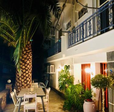 Hotel George