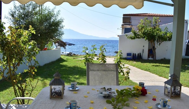 in Kolimvari mit Großer Terrasse by Interhome