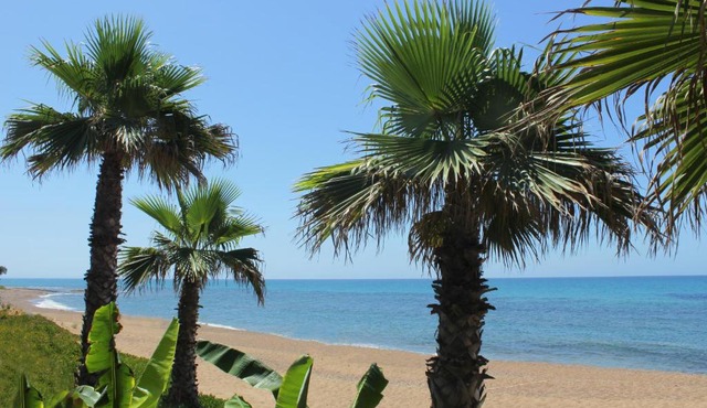 Ionion Beach Apartment Hotel & Spa