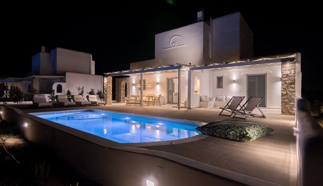 Isalos Villas with private pool