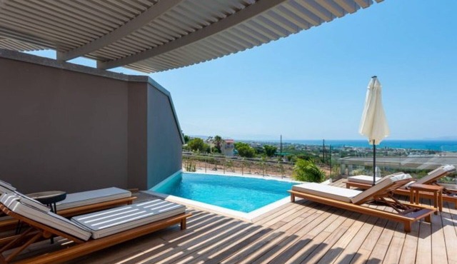 ISholidays Delight - 2 Bedrooms Sea View Villa with Private Pool