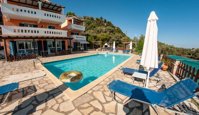 Ithaki Holidays