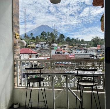 JAVA Hostel Tumpak Sewu