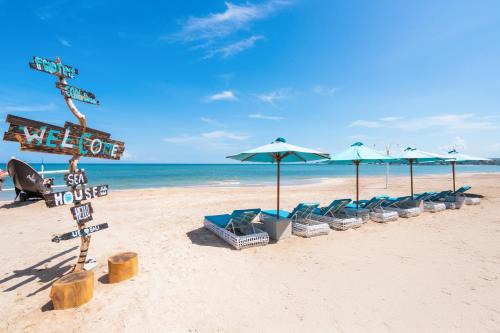 Jimbaran Bay Beach Resort and Spa by Prabhu