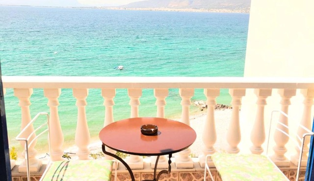 Kalamata beach retreat