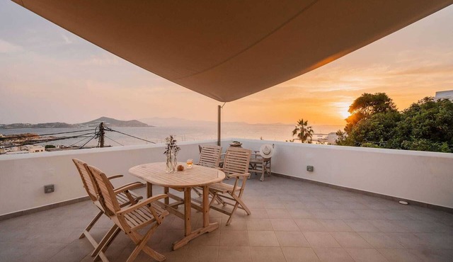Kastro Suite in Naxos Old Town