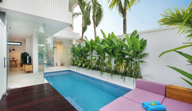 KL3001 - Romantic 3 Bedroom Villa Legian