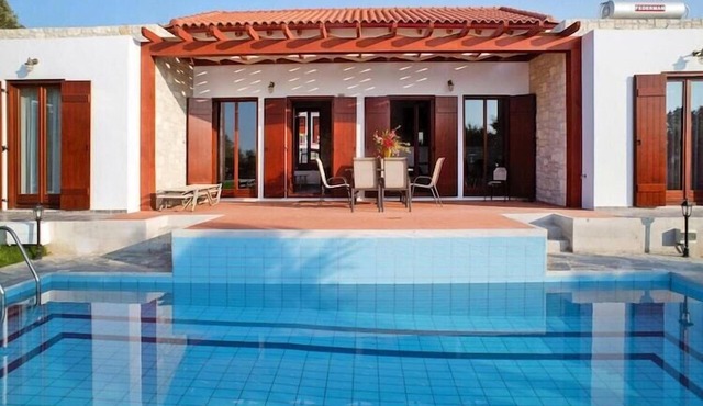 Kyrianna Villa with Pool & Sea View