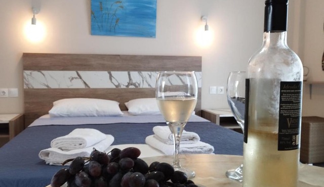 La MER Rooms Peraia