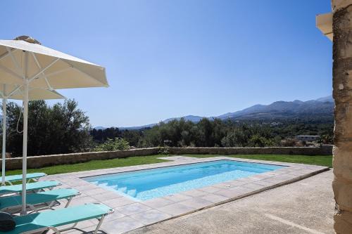 Laga1577 Traditional Stonehouse Villa