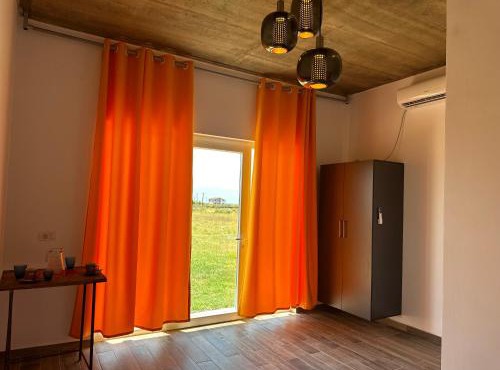 Lakes room