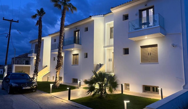 Latsis Suites