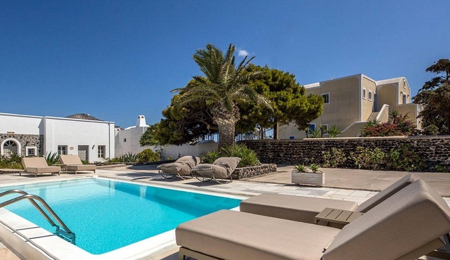Lavish Santorini Villa | Villa Antica | 2 Bedrooms | Private Swimming Pool