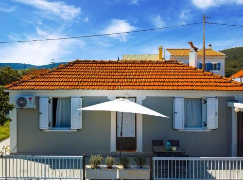 Lazarus Private House