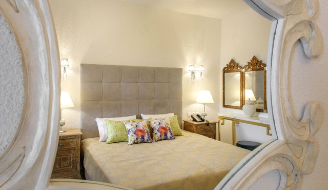 Leandros Hotel