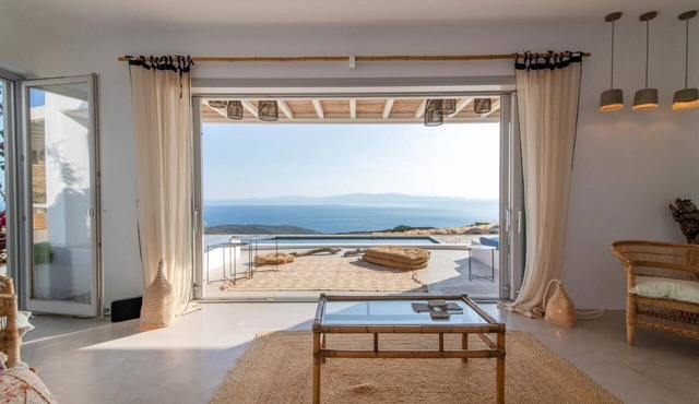 Leivadakia Villa