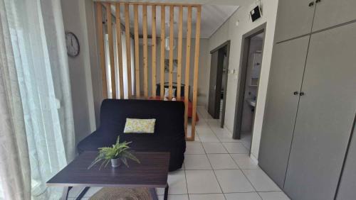 Lemon - HappyHostGr - Downtown Apartment