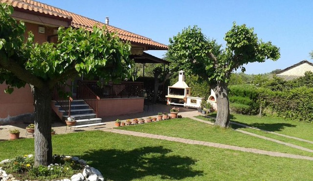 Lovely cottage with garden !